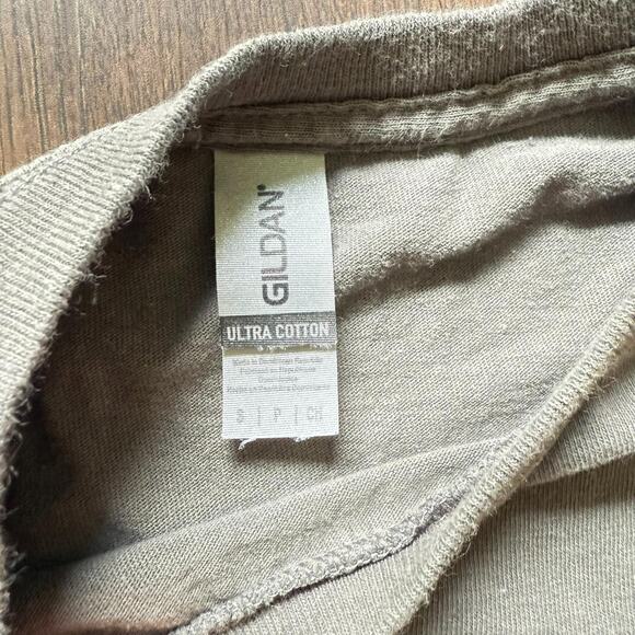 Stevie Nicks 2023 Tour Graphic Tee Gray Gildan Size S - Picture 5 of 5